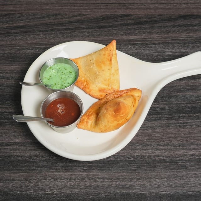 Samosas (2).